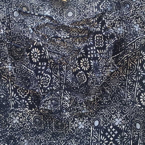 Romper Lace up front size small - Picture 5 of 6